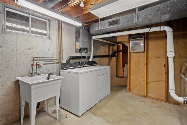 8605 E Whitman Ave, Spokane Valley, WA 99212