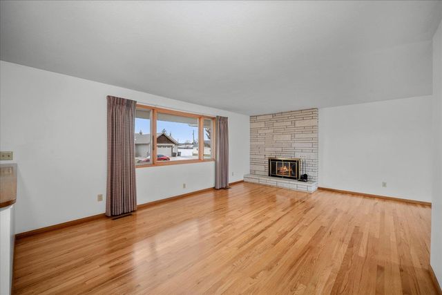 8605 E Whitman Ave, Spokane Valley, WA 99212