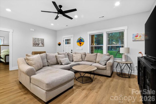 4732 Birchwood Court, Gastonia, NC 28056