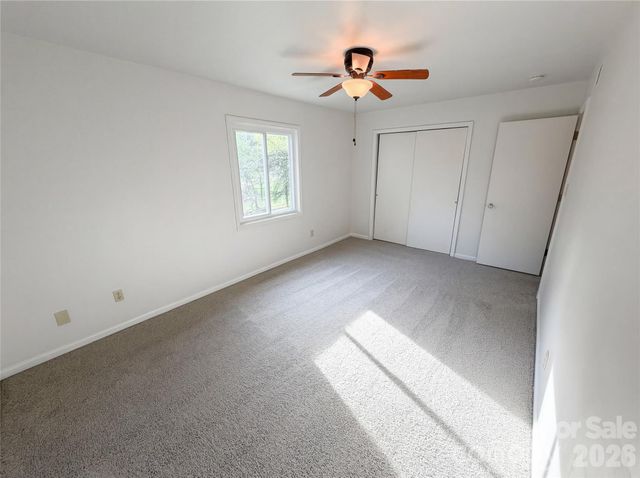 1911 Smoke Ridge Court 1, Charlotte, NC 28210