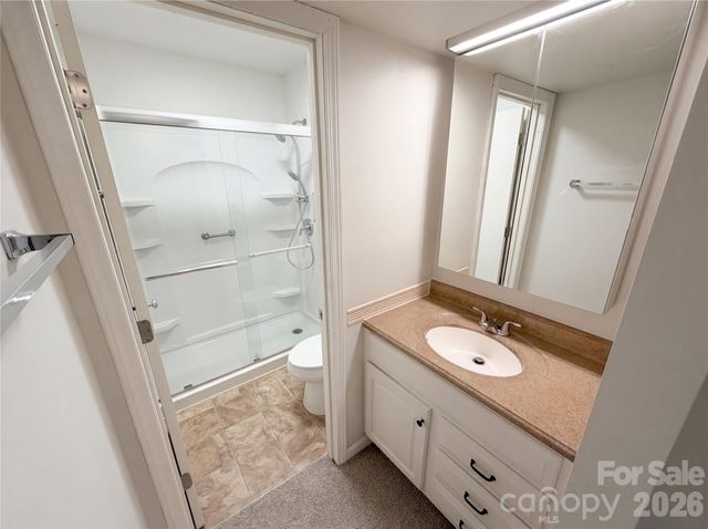 1911 Smoke Ridge Court 1, Charlotte, NC 28210