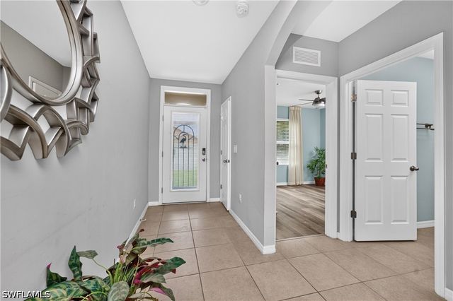 7492 Mikasa DR, Punta Gorda, FL 33950