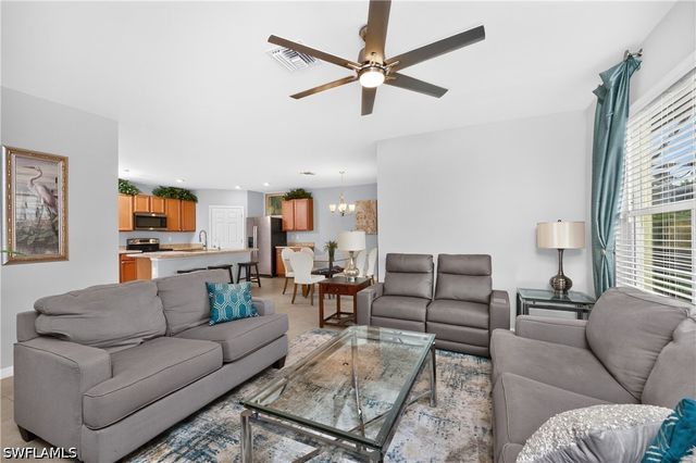 7492 Mikasa DR, Punta Gorda, FL 33950