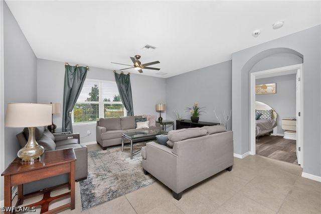 7492 Mikasa DR, Punta Gorda, FL 33950
