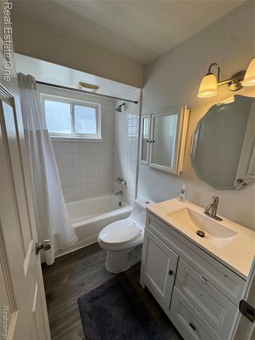 24344 Rosemarie Avenue, Warren, MI 48089