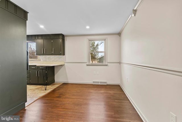 1913 MAPLEWOOD DRIVE, Carlisle, PA 17013