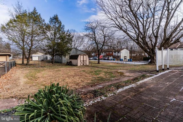 1913 MAPLEWOOD DRIVE, Carlisle, PA 17013