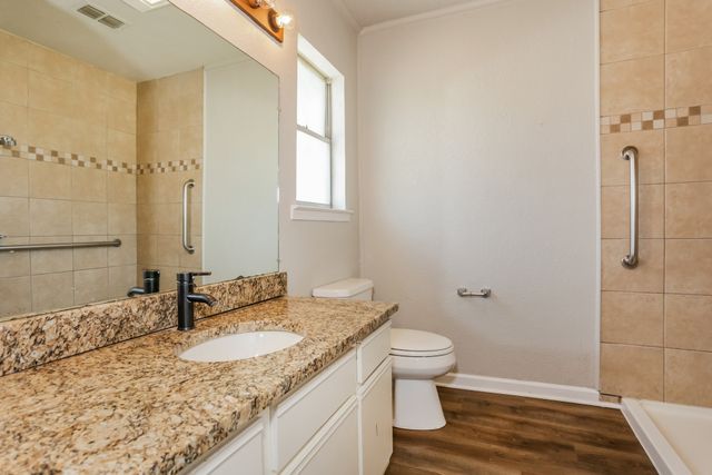 5113 Bob Drive, North Richland Hills, TX 76180