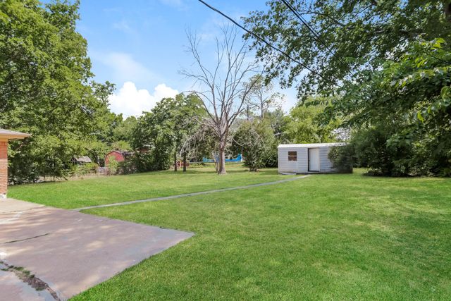 5113 Bob Drive, North Richland Hills, TX 76180