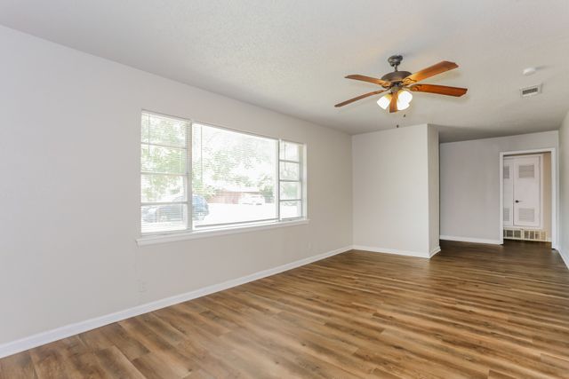 5113 Bob Drive, North Richland Hills, TX 76180