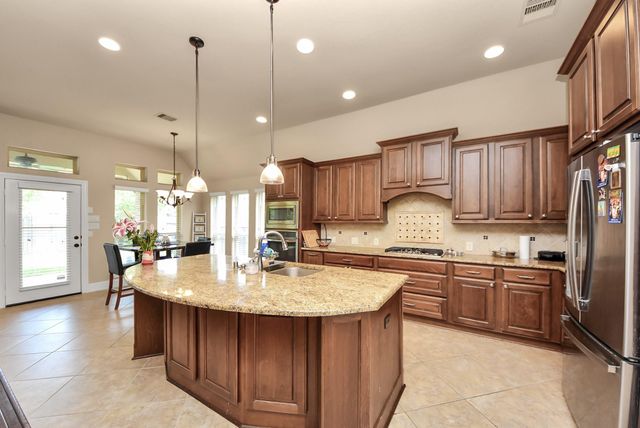 18614 Town Bluff Drive, Cypress, TX 77433