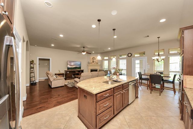 18614 Town Bluff Drive, Cypress, TX 77433