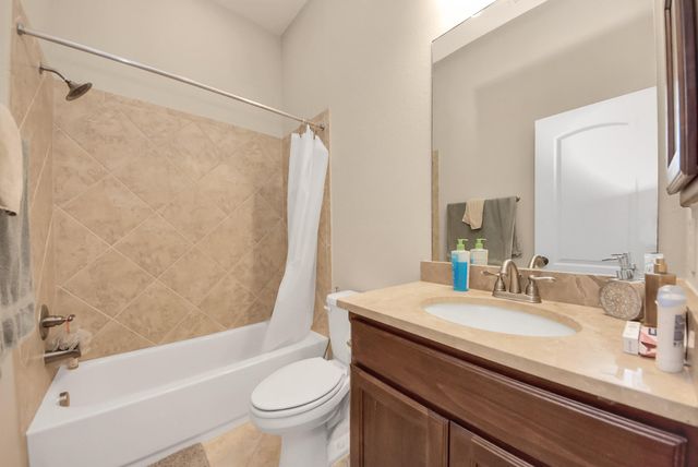 18614 Town Bluff Drive, Cypress, TX 77433