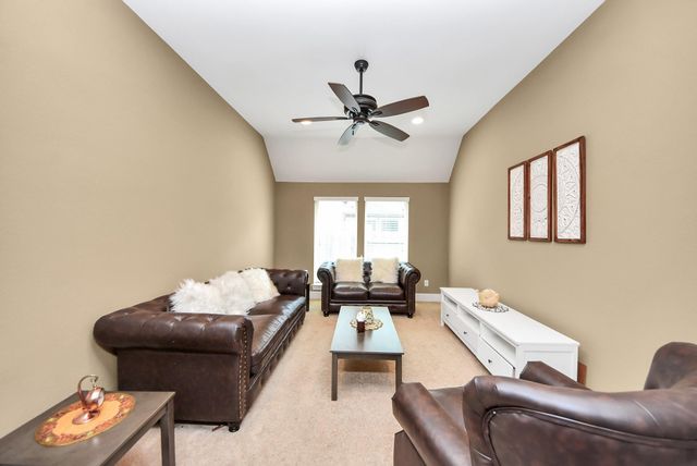 18614 Town Bluff Drive, Cypress, TX 77433