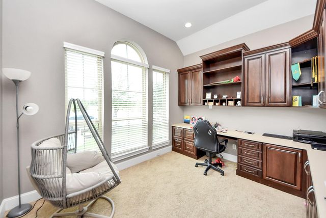 18614 Town Bluff Drive, Cypress, TX 77433