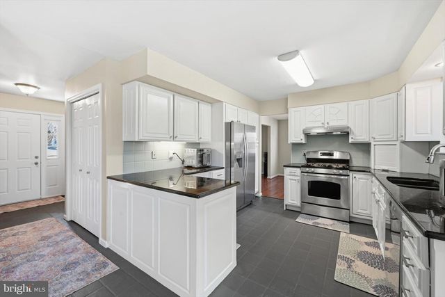 9 KATIE LN, Mohnton, PA 19540