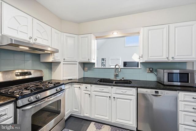 9 KATIE LN, Mohnton, PA 19540