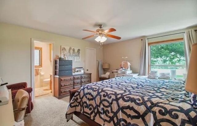 11074 W 64 (3 Homes+50ac) Highway, Overton, TX 75684