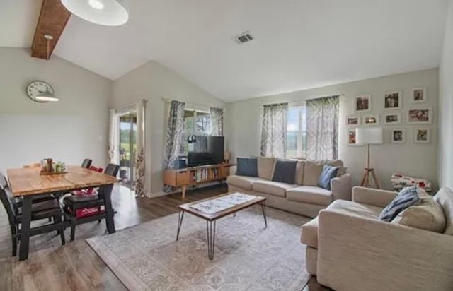 11074 W 64 (3 Homes+50ac) Highway, Overton, TX 75684