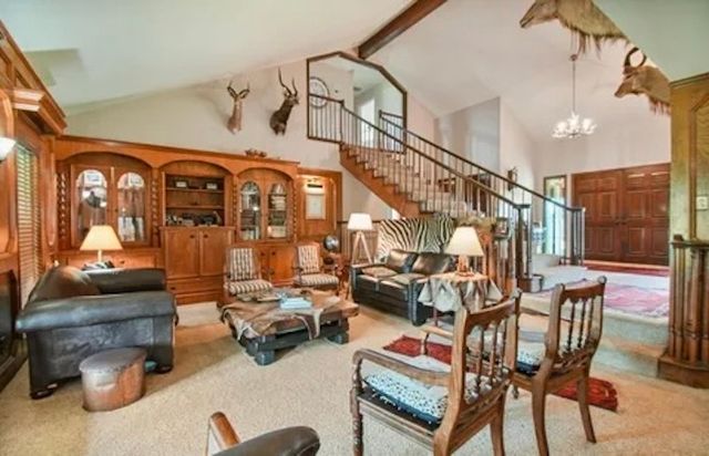 11074 W 64 (3 Homes+50ac) Highway, Overton, TX 75684