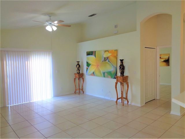 5855 22nd Street, Vero Beach, FL 32966