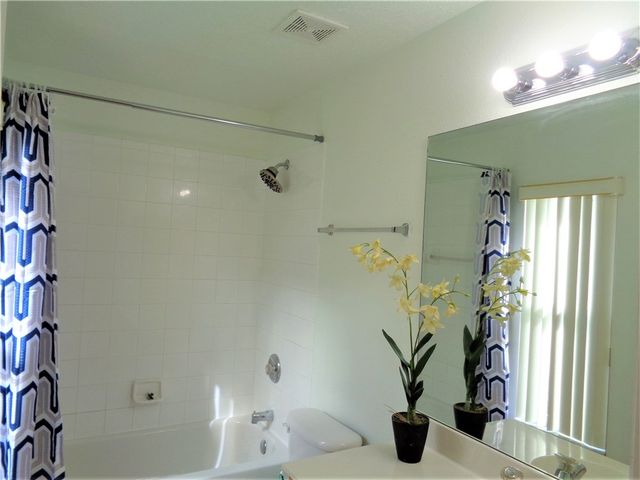 5855 22nd Street, Vero Beach, FL 32966