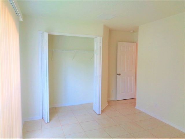 5855 22nd Street, Vero Beach, FL 32966