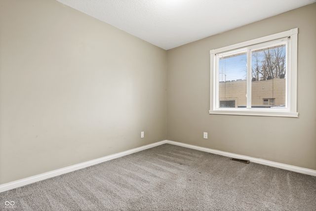 206 N Grant Street, Edinburgh, IN 46124