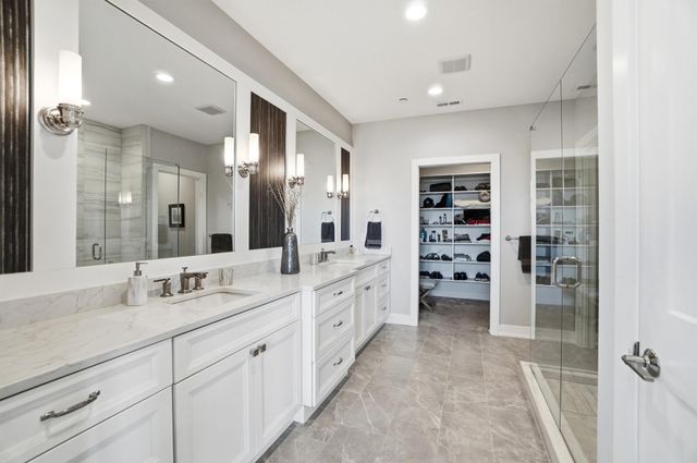 1150 Shavano Drive, 35, Covington, KY 41011