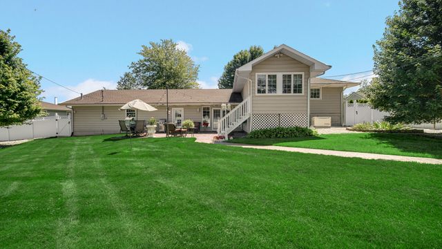 2266 Parke Street, Lake Station, IN 46405