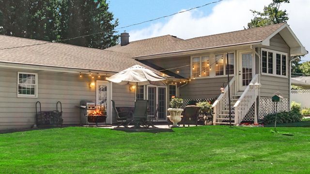 2266 Parke Street, Lake Station, IN 46405