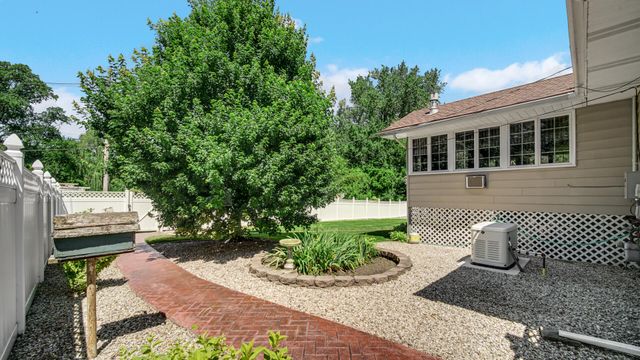 2266 Parke Street, Lake Station, IN 46405