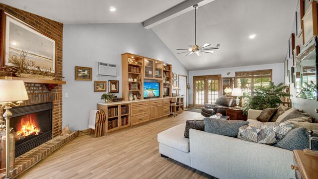 2266 Parke Street, Lake Station, IN 46405