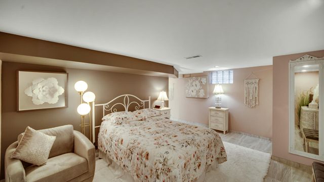 2266 Parke Street, Lake Station, IN 46405