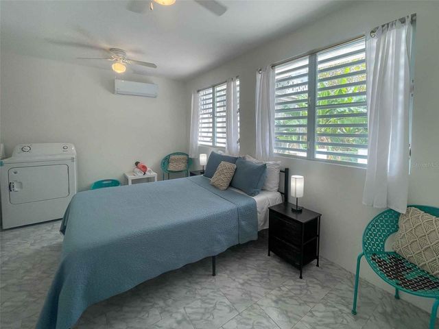 376 CALLE GIRASOL, Vieques, PR 00765