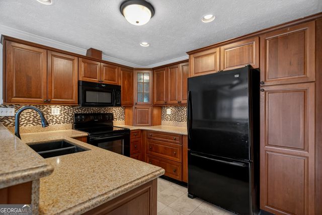 106 Beaver Run, Lagrange, GA 30241