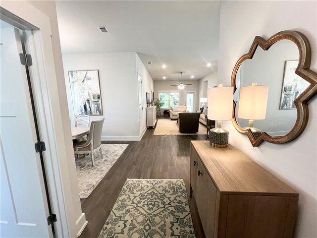 4058 Leighton Place Drive, Mobile, AL 36693