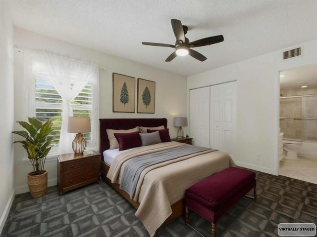 7280 Amberly Lane 201, Delray Beach, FL 33446