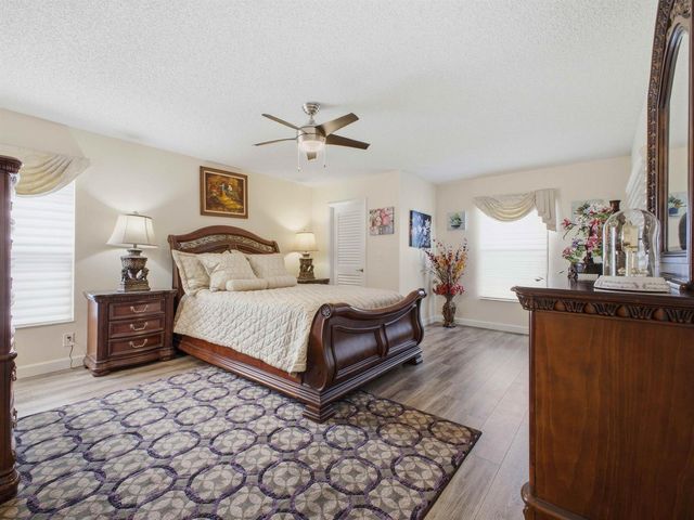 7280 Amberly Lane 201, Delray Beach, FL 33446