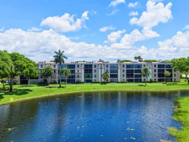 7280 Amberly Lane 201, Delray Beach, FL 33446