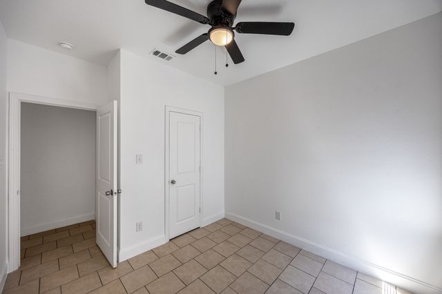 1236 E Fogg Street, Fort Worth, TX 76115