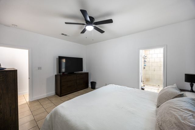 1236 E Fogg Street, Fort Worth, TX 76115