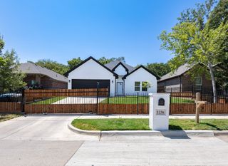 1236 E Fogg Street, Fort Worth, TX 76115
