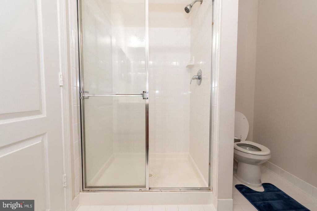 4232 POTOMAC HIGHLANDS CIR, Triangle, VA 22172