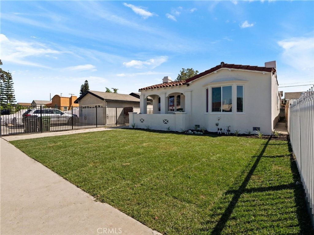 742 W 104th Place, Los Angeles, CA 90044 — exterior