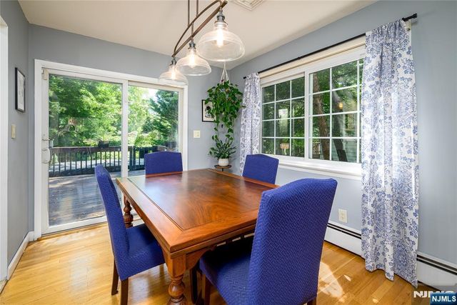 624 West Drive, Paramus, NJ 07652