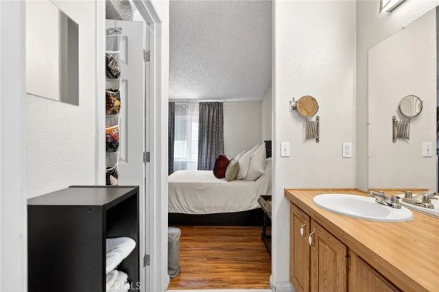 9080 Bloomfield 20, Cypress, CA 90630