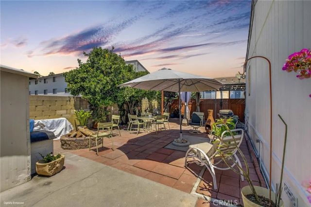 9080 Bloomfield 20, Cypress, CA 90630