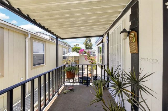 9080 Bloomfield 20, Cypress, CA 90630