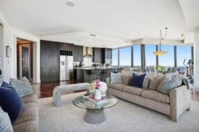 3344 Peachtree Road NE 3204, Atlanta, GA 30326